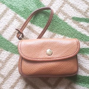 Small wristlet dooney